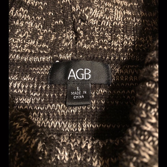 Sweater - Picture 2 of 2